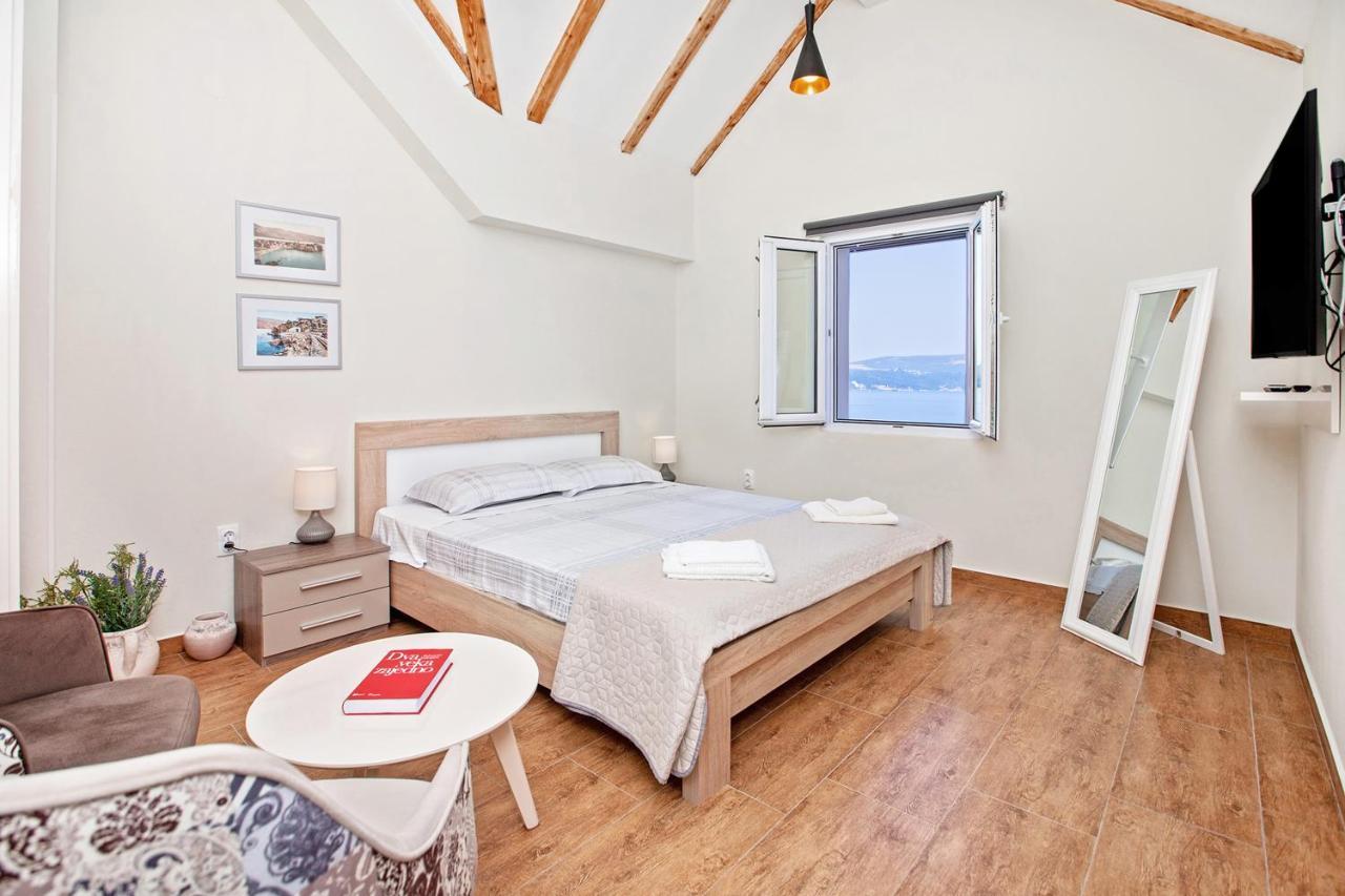 Apartments Isja Tivat Luaran gambar