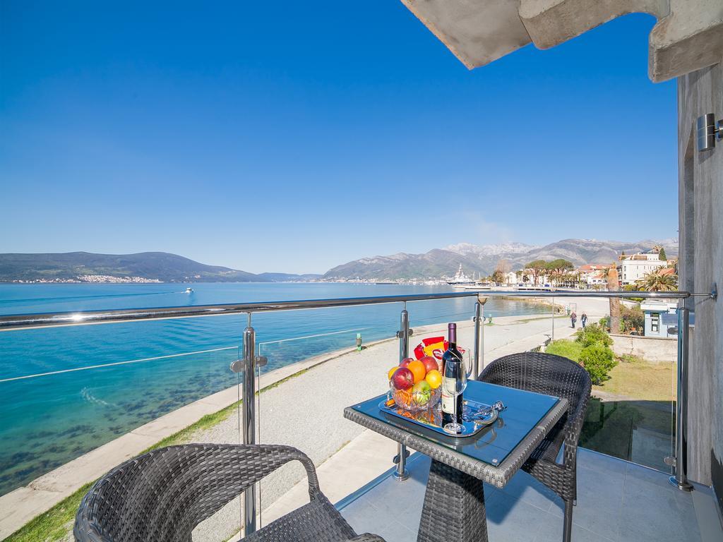 Apartments Isja Tivat Luaran gambar