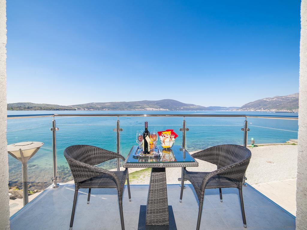 Apartments Isja Tivat Luaran gambar