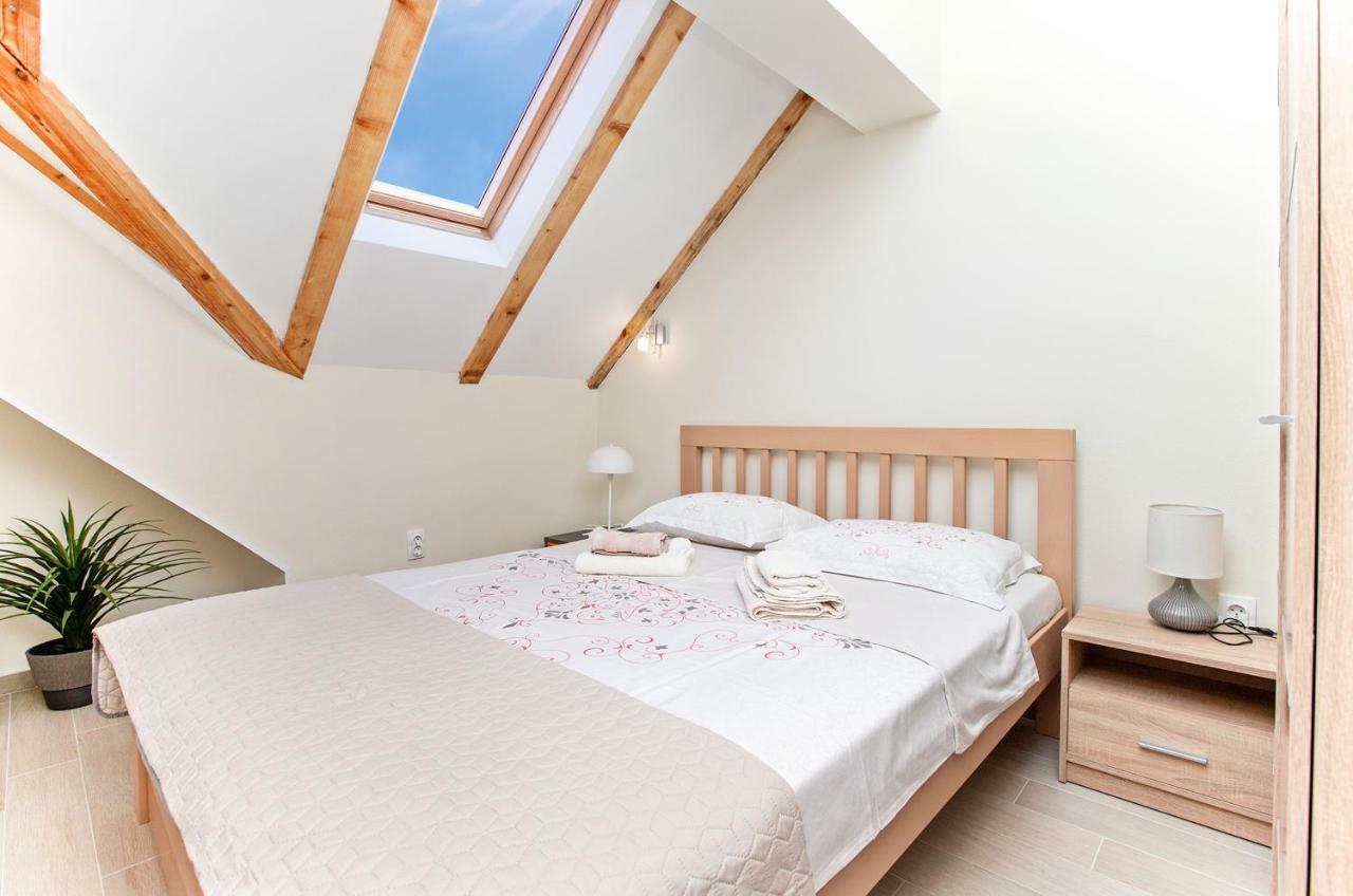Apartments Isja Tivat Luaran gambar
