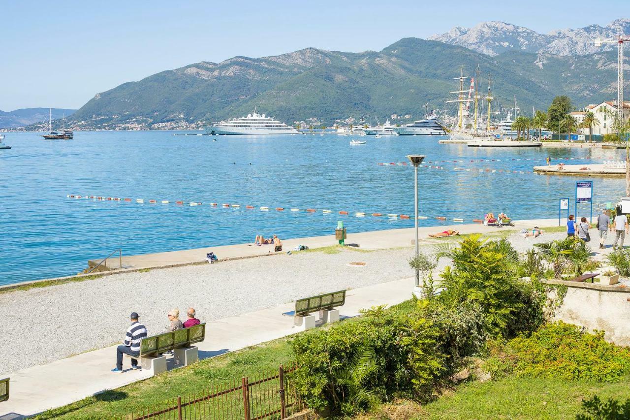 Apartments Isja Tivat Luaran gambar