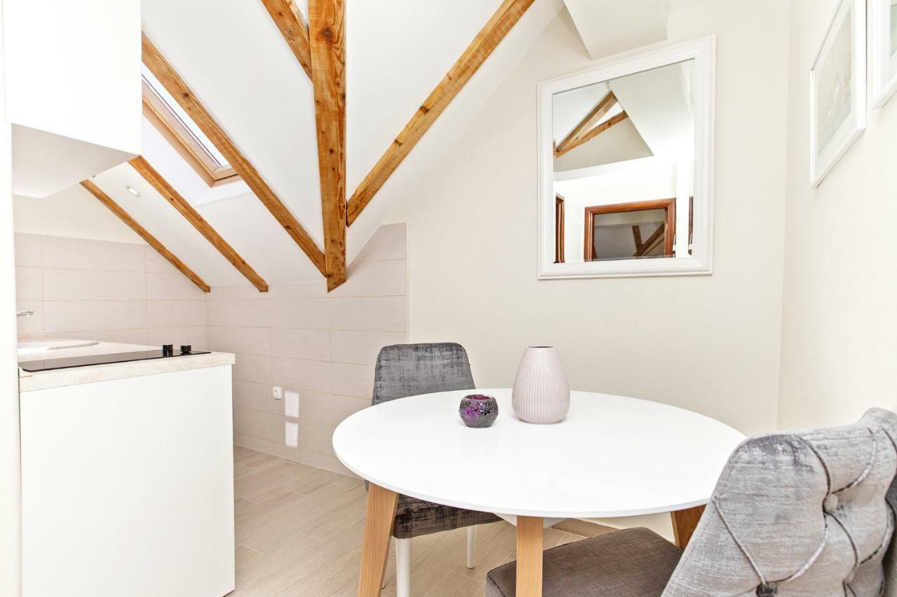 Apartments Isja Tivat Luaran gambar