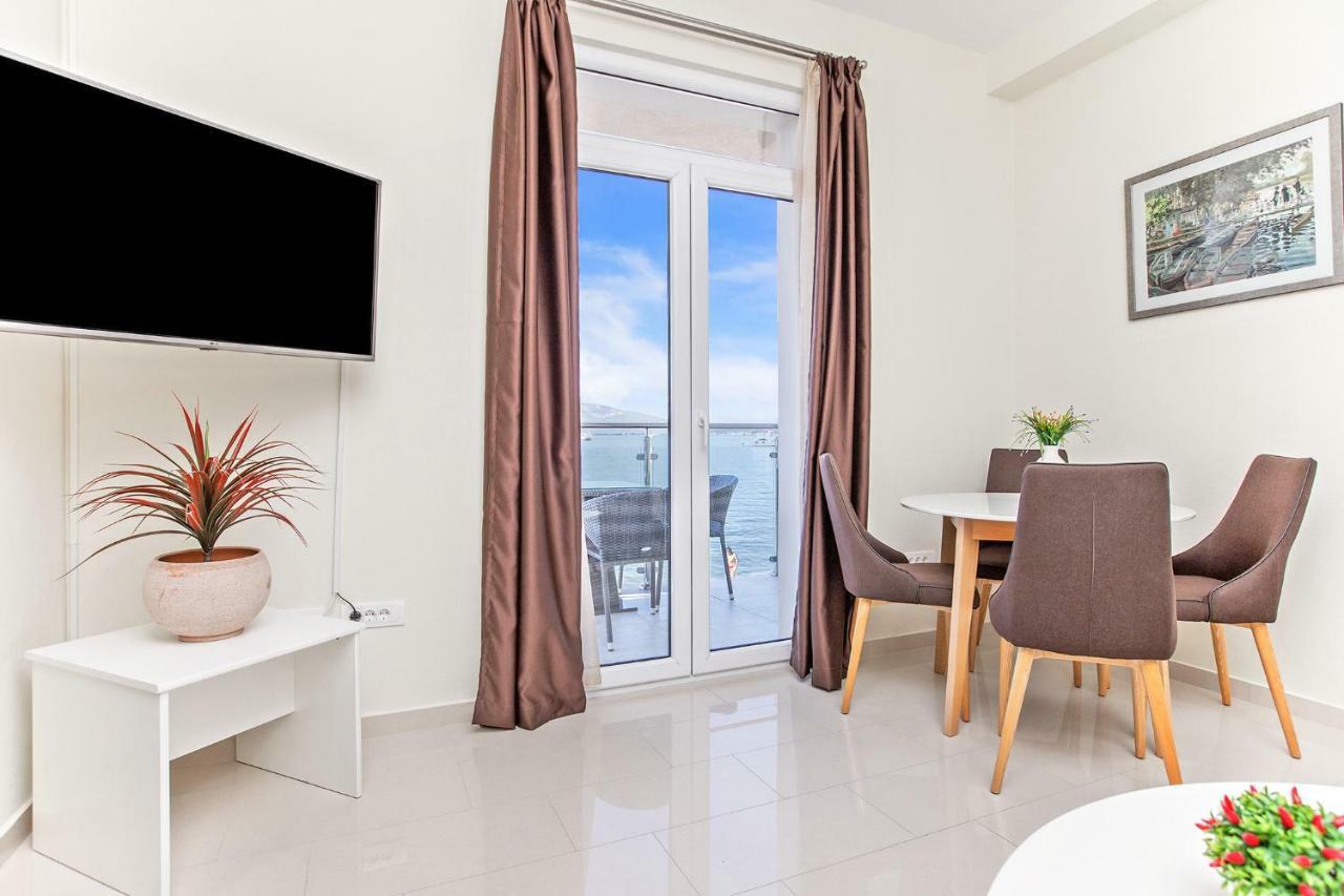 Apartments Isja Tivat Luaran gambar