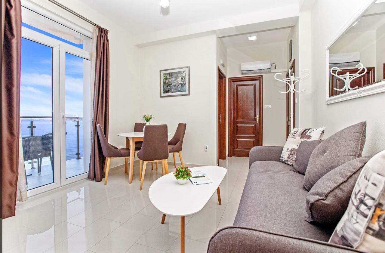 Apartments Isja Tivat Luaran gambar
